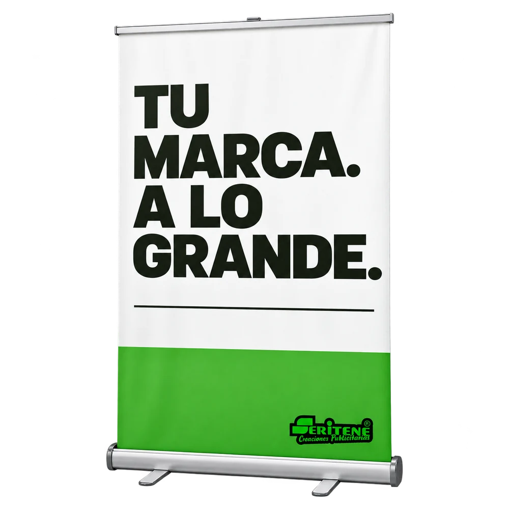 Mockup realista de roll-up de 150 × 200 cm con diseño Seritene en verde, negro y blanco y estructura de aluminio